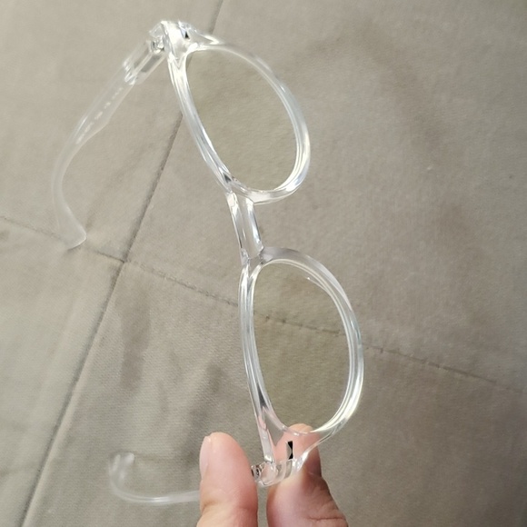 Lucky Brand Crystal VLBR016 48CRT15 tinted glasses - Picture 1 of 6